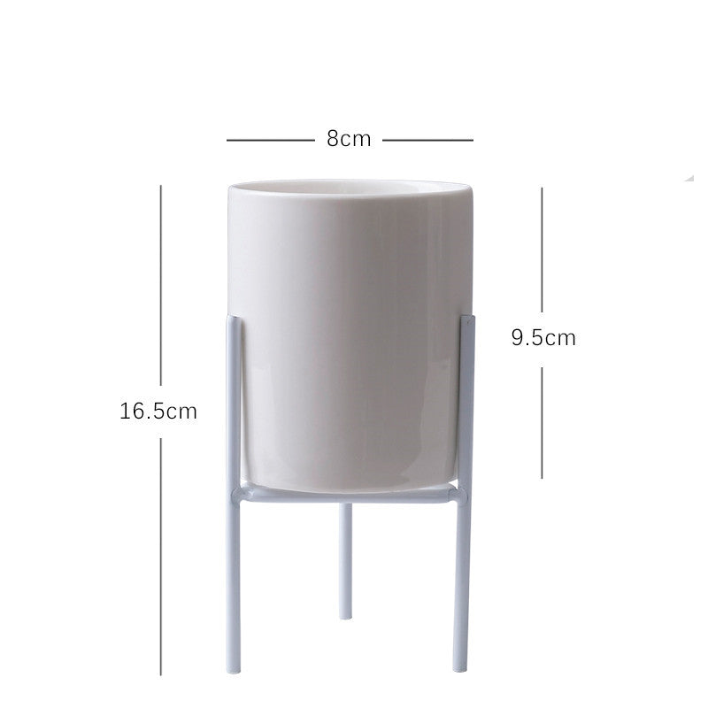 Stylish ceramic pot